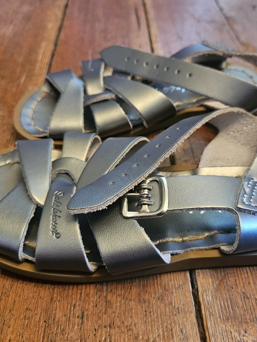 Saltwater Sandles Hoy